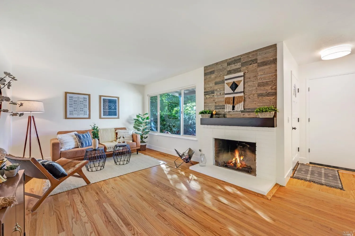 970 Madison Dr in Sonoma